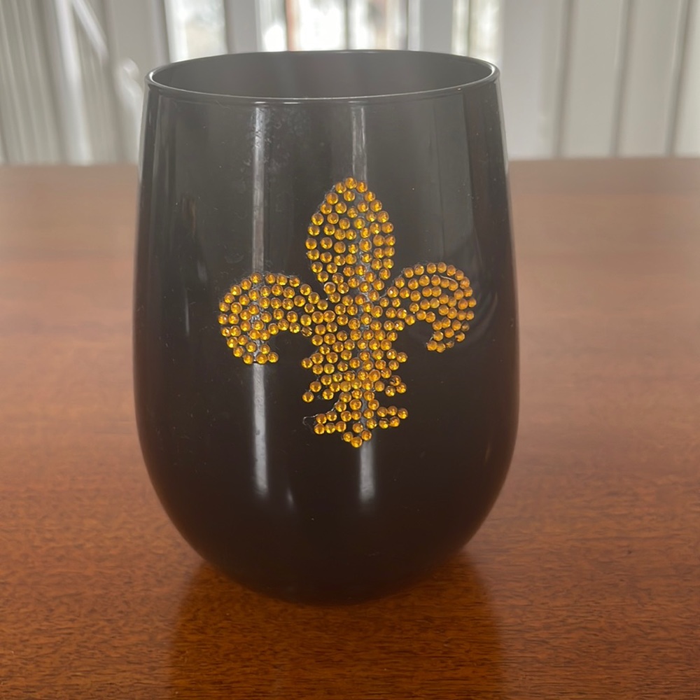 Primal elements Fleur De Lis icon candle black and gold. Rhinestone decor